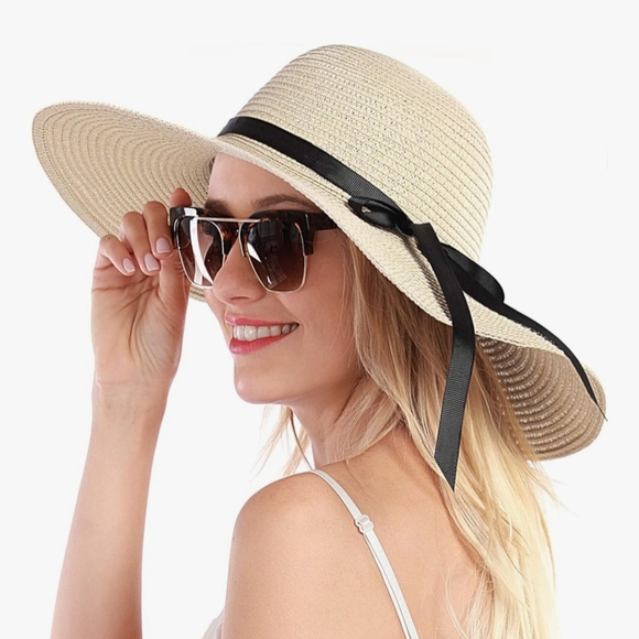 Love Chic Life Accessories - Wide Brim Floppy Straw Hat with Classic Belt